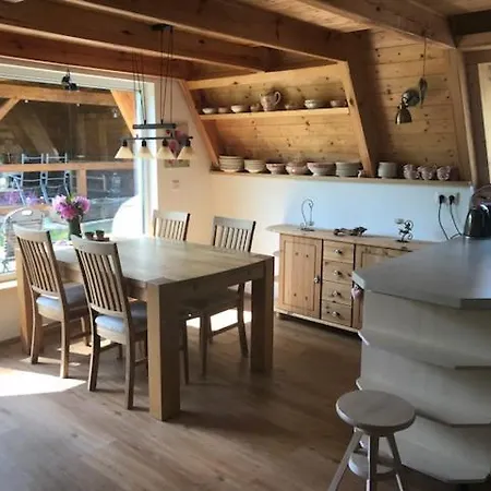 Matilda I-die Aussergewoehnliche Finnhuette *