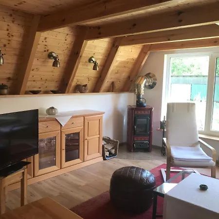 Matilda I-die Aussergewoehnliche Finnhuette *