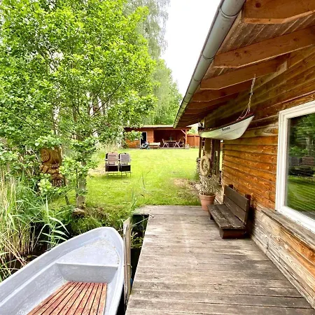 Matilda I-die Aussergewoehnliche Finnhuette 別荘 *